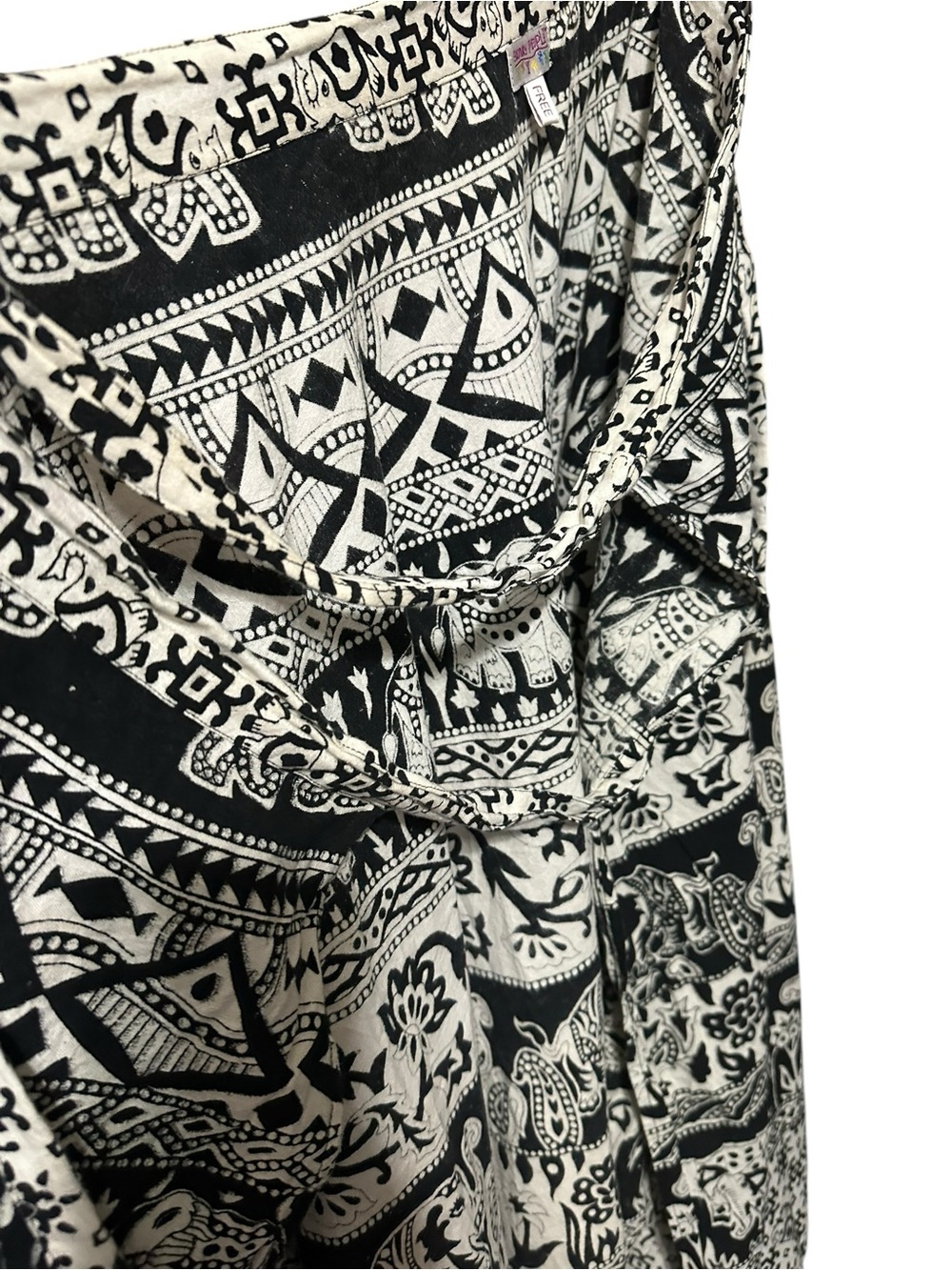 FUNKY PEOPLE Maxi Wrap Skirt Bohemian Black & Cream Size OS - Picture 8 of 10